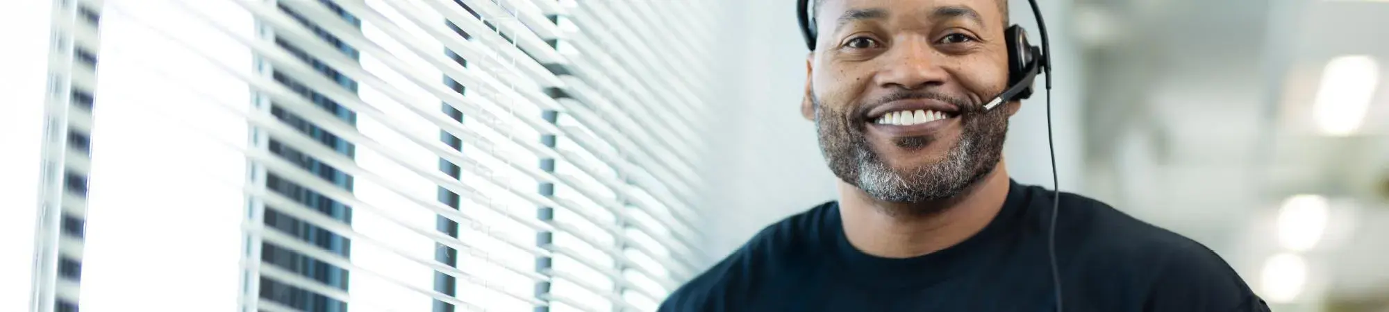 211 call center representative